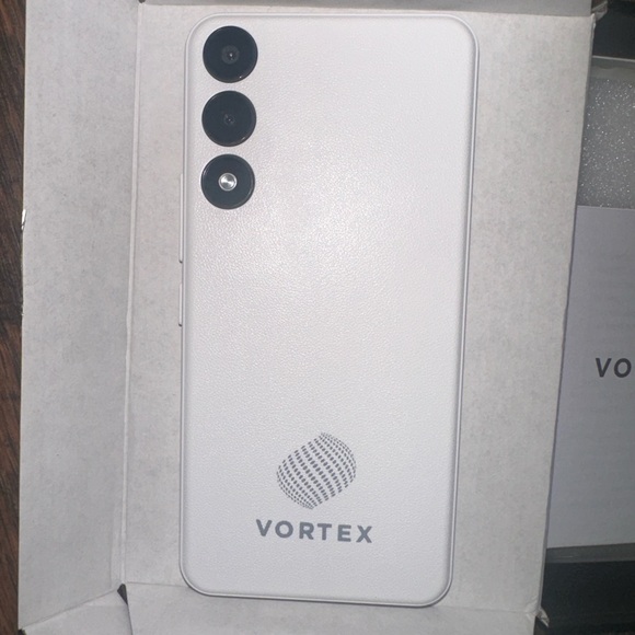 Vortex C24 Android 14 Smartphone - Black - Picture 7 of 9